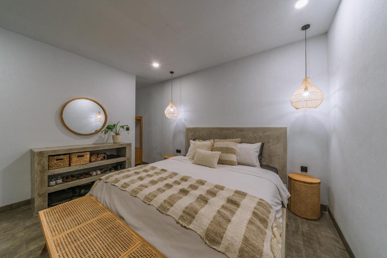 Villa Seseh Breeze - Cozy & Romantic 1Br Villa Next To Seseh Beach Canggu Kültér fotó